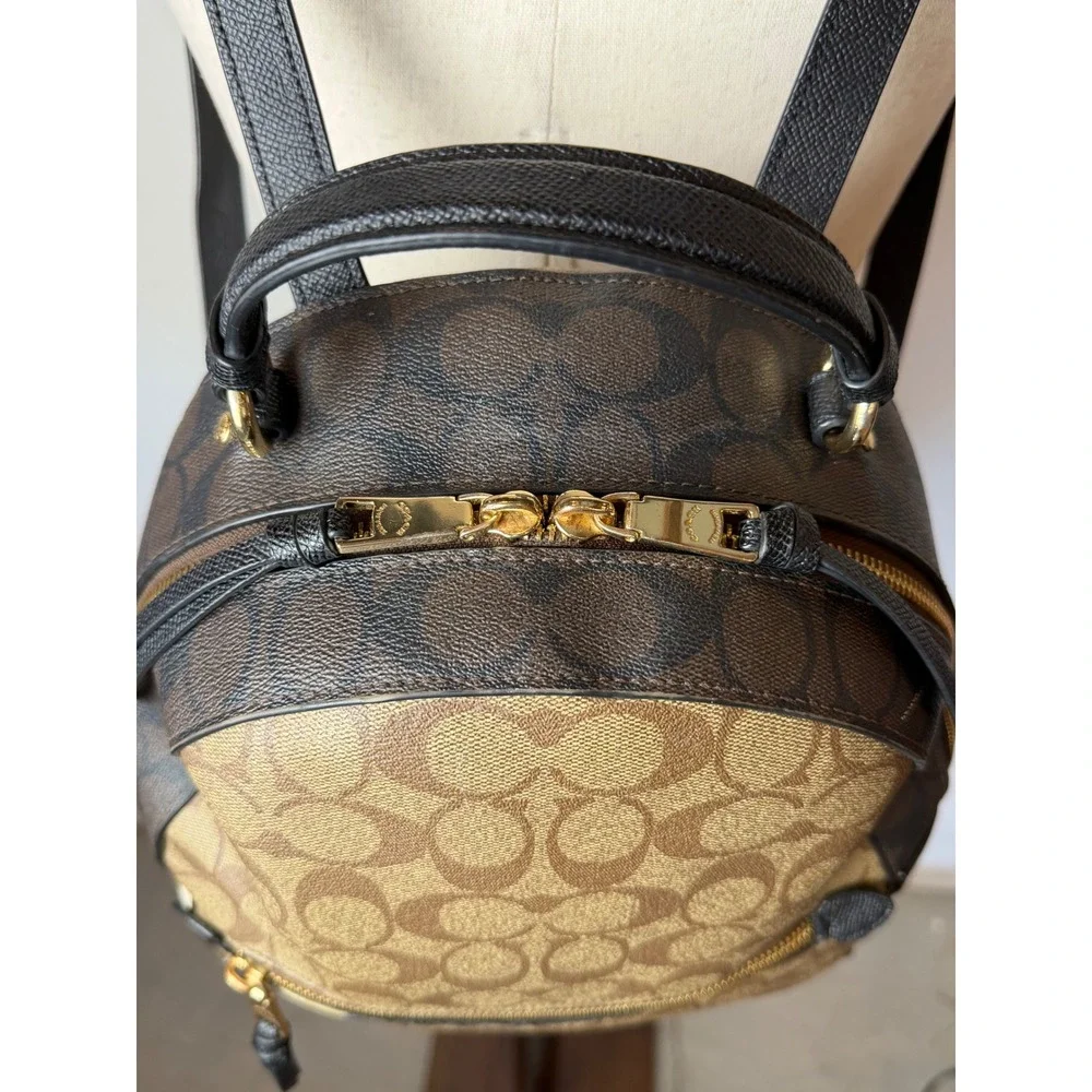 Coach Jordyn Backpack Women Medium Brown Beige Signature Coated Canvas Logo